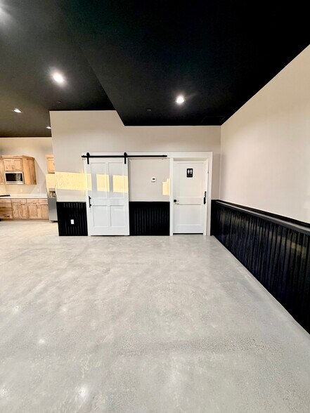 More Photos Of 354 Main St, Ririe General Retail For Lease