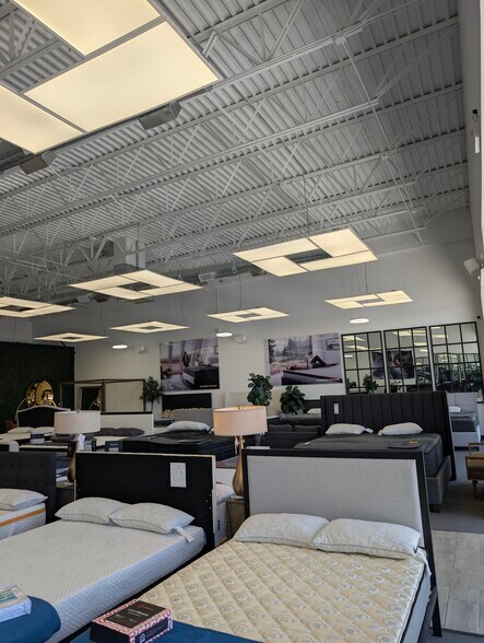 More Photos Of 13649 Eastlake Blvd, El Paso, TX 79928, El Paso General Retail For Lease