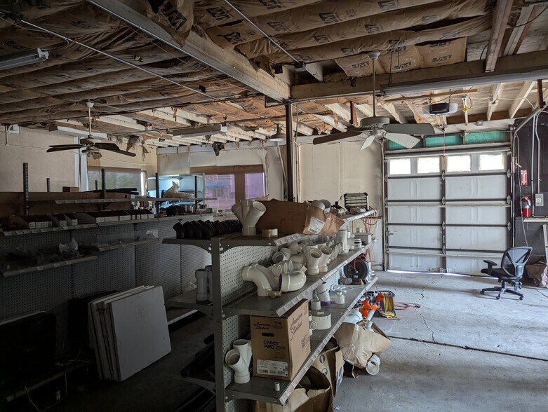 More Photos Of 7940 Grand Blvd, Port Richey General Retail For Sale
