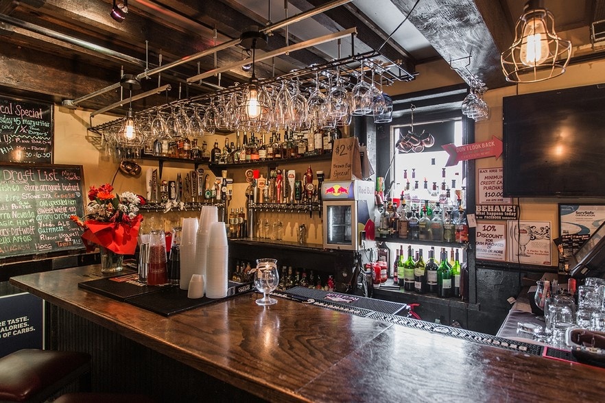 More Photos Of 101 S State St, Newtown Restaurant For Lease