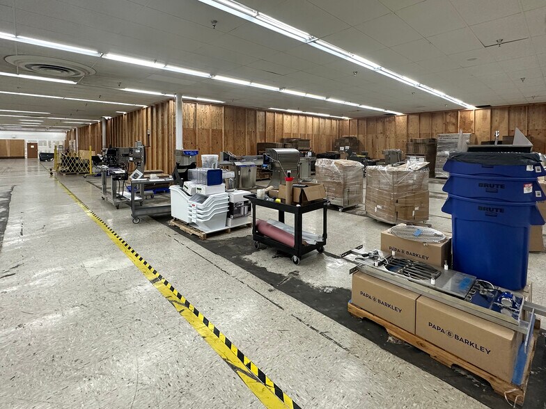 More Photos Of 4325 Broadway St, Eureka Freestanding For Sale