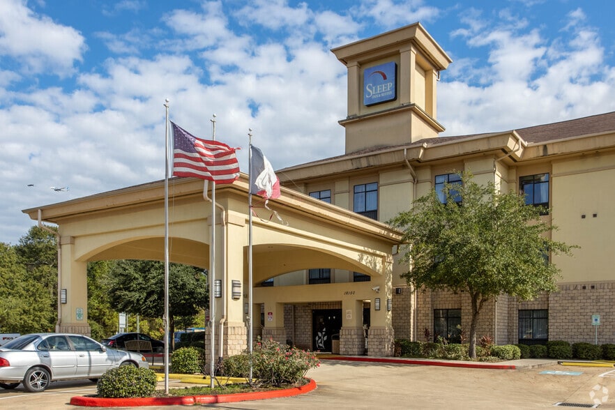 More Photos Of 18150 McKay Dr, Humble Hotel For Sale