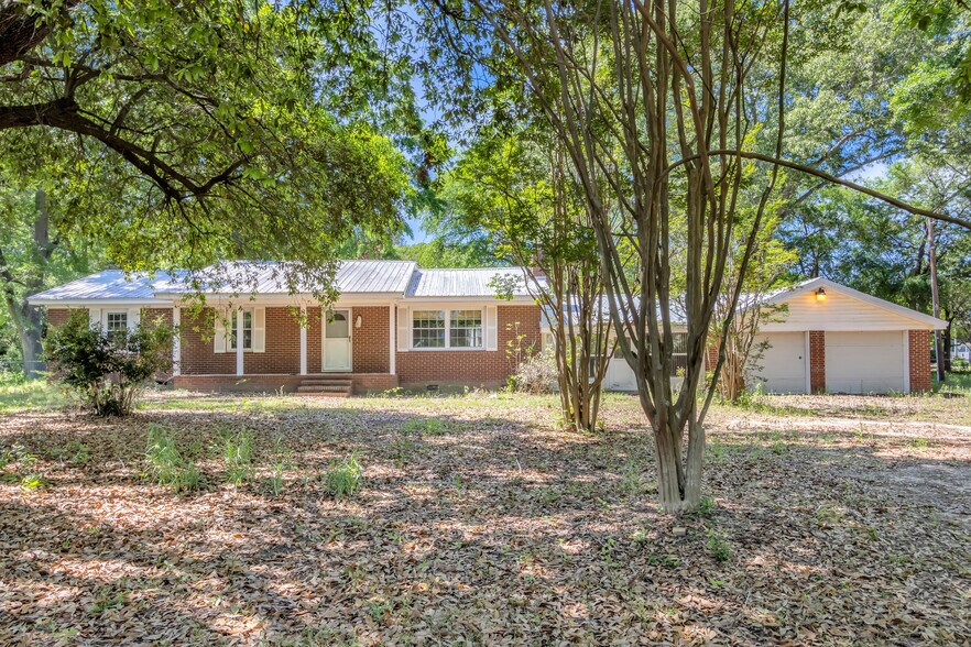 More Photos Of 825 Neilson St, Aiken Land For Sale