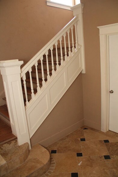 More Photos Of 86 W University Dr, Mesa Office For Sale