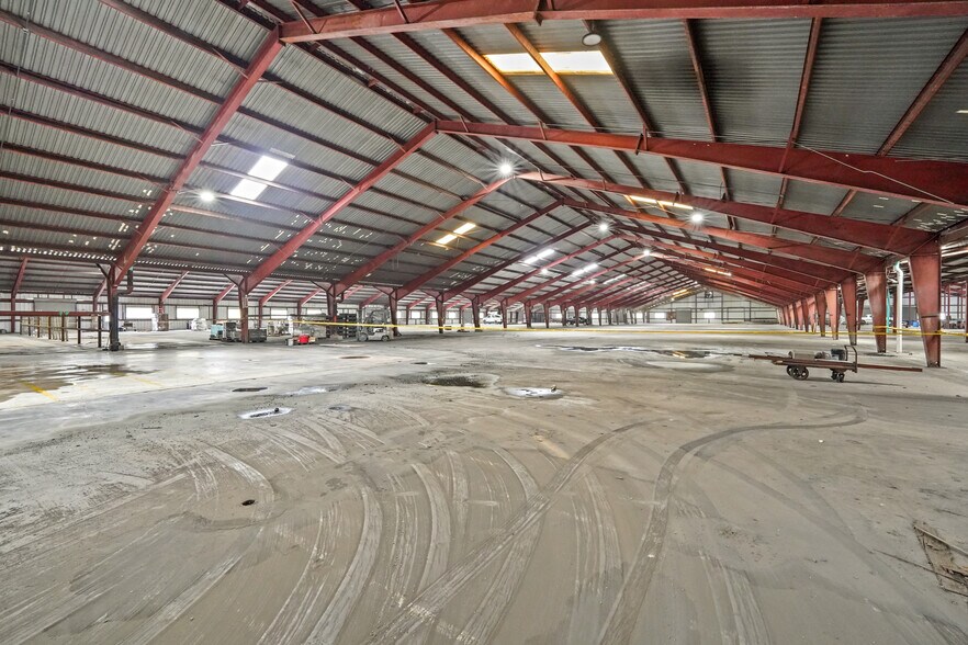 More Photos Of 14029 Almeda Rd, Houston Warehouse For Lease
