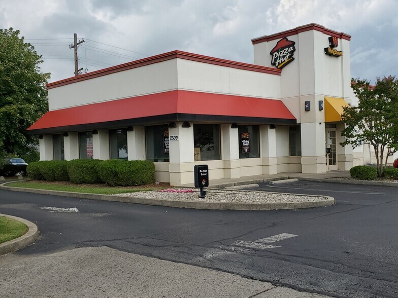More Photos Of 7509 Preston Hwy, Louisville Restaurant For Lease