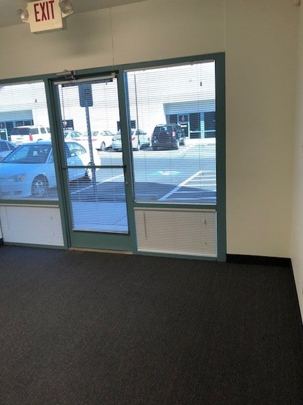 More Photos Of 6038 Topaz St, Las Vegas Warehouse For Lease