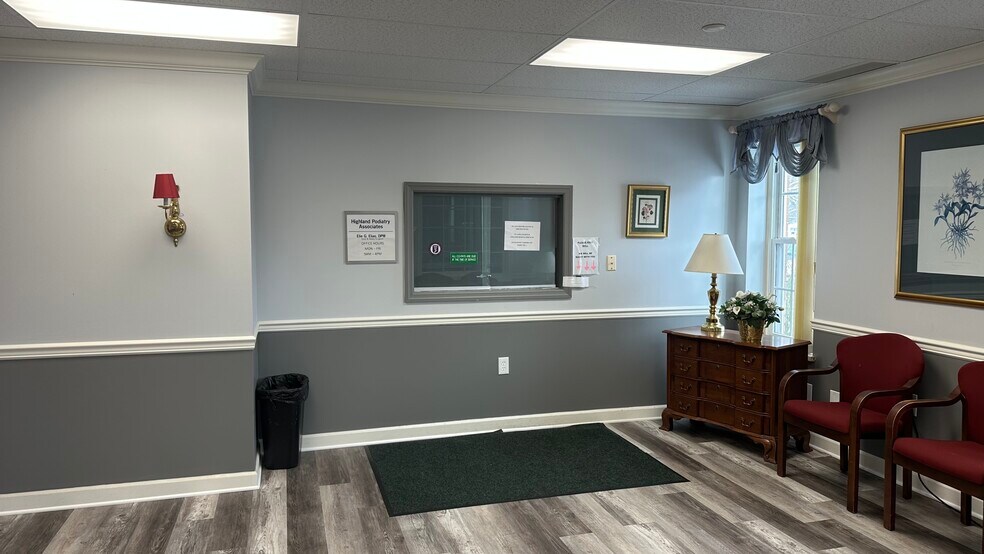 More Photos Of 850 Brainard Rd, Highland Heights Medical For Lease