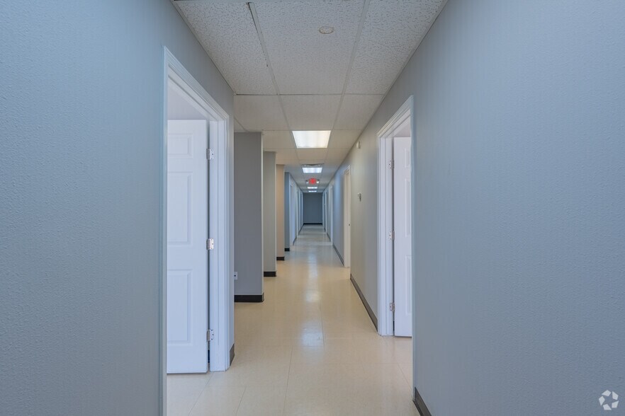 More Photos Of 8511 W Interstate 20, Midland Warehouse For Lease