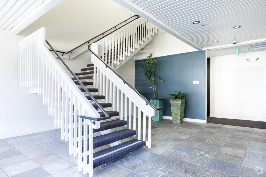 More Photos Of 4966 El Camino Real, Los Altos Office For Sale