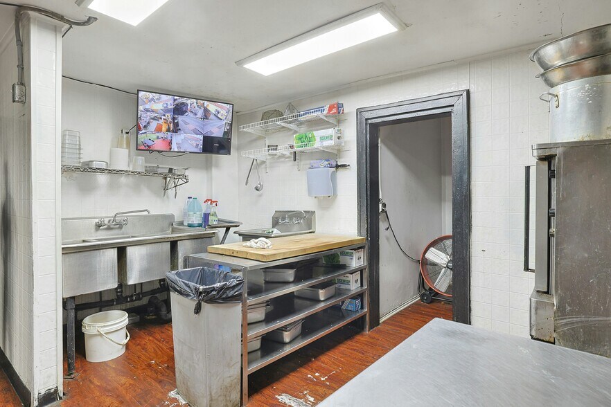 More Photos Of 169 Sickles Ave, Nyack Apartments For Sale