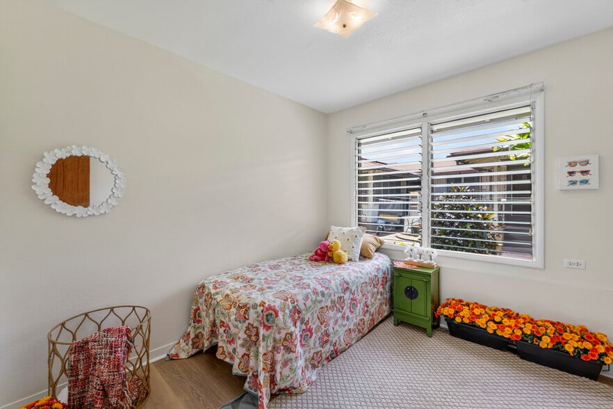 More Photos Of 1128 Alohi Way, Honolulu Multifamily For Sale