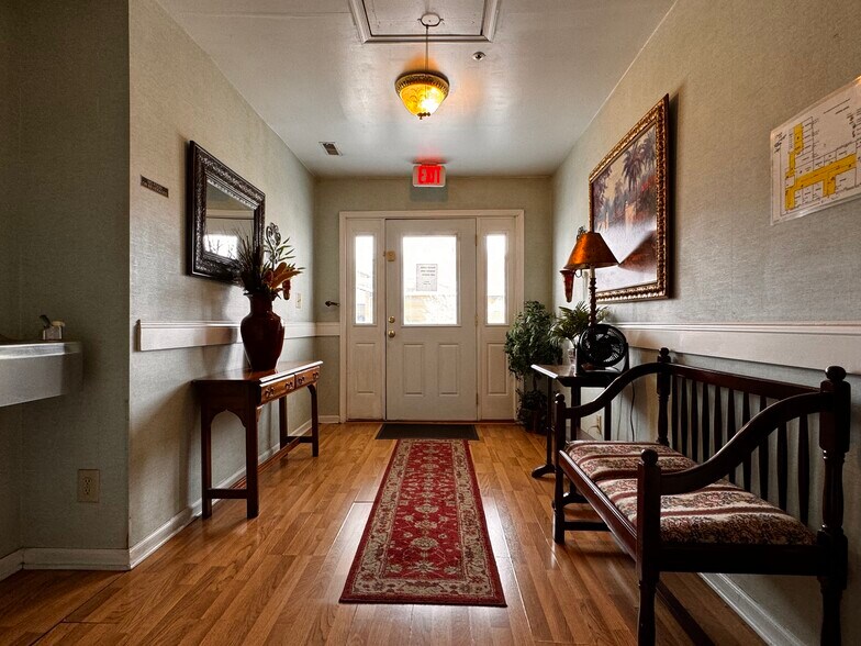 More Photos Of 218 Ridge St, Charlottesville Specialty For Sale