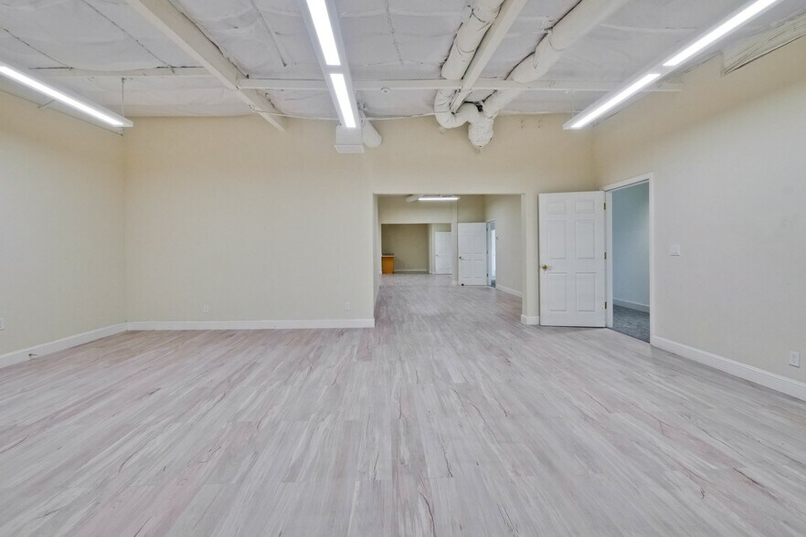 More Photos Of 853 Brown Rd, Fremont Research And Development For Lease