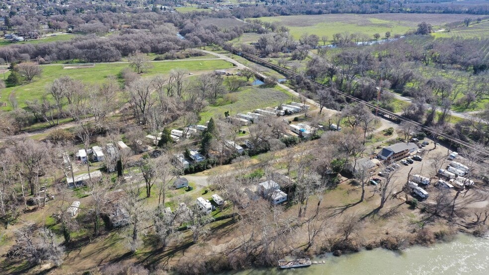 Primary Photo Of 24630-24660 Tehama Vina Rd, Los Molinos Manufactured Housing Mobile Home Park For Sale