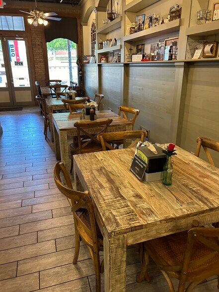 More Photos Of 9155 Gillsville Rd, Maysville Restaurant For Sale