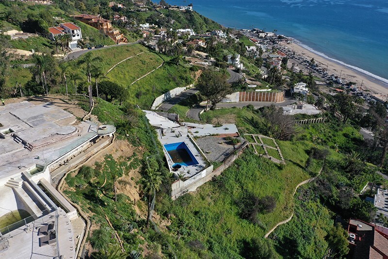 More Photos Of 21488 Calle del Barco, Malibu Land For Sale
