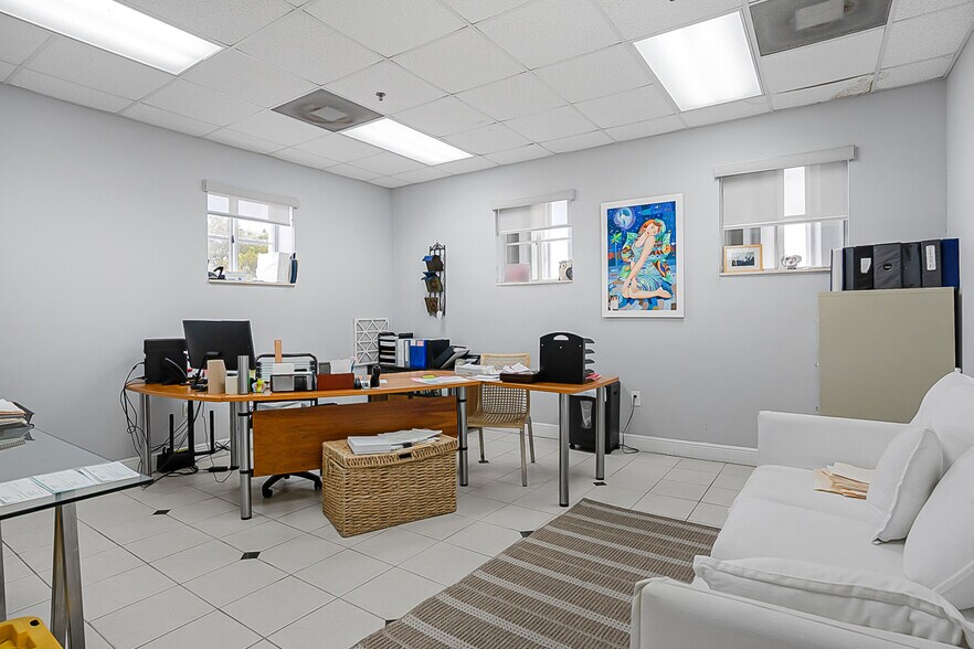 More Photos Of 291 NW 37th Ave, Miami Funeral Home For Sale