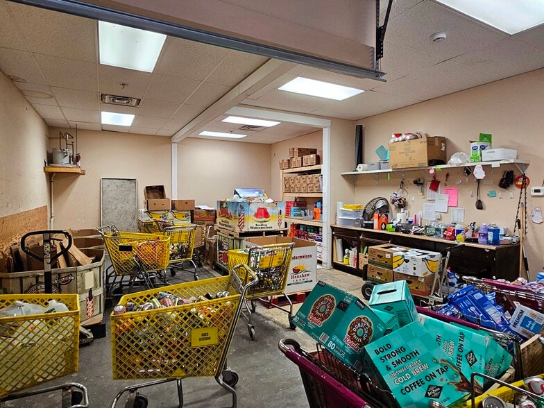 More Photos Of 371 West St, Keene General Retail For Sale