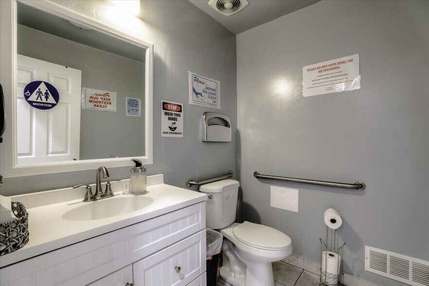 More Photos Of 1165-1169 N 5th St, San Jose Service For Sale