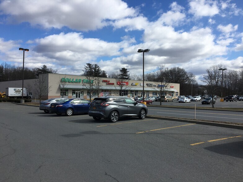 More Photos Of 3758 Burgoyne Ave, Hudson Falls Unknown For Lease