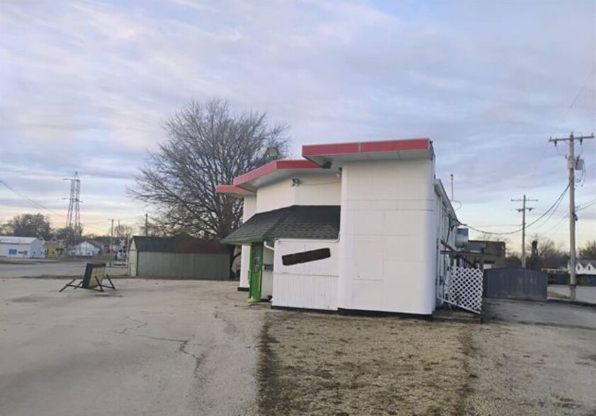 More Photos Of 20 Chester St, Galva General Retail For Sale