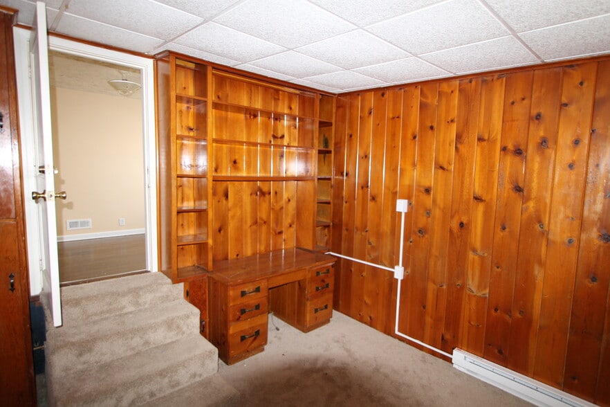 More Photos Of ,  Unknown For Sale