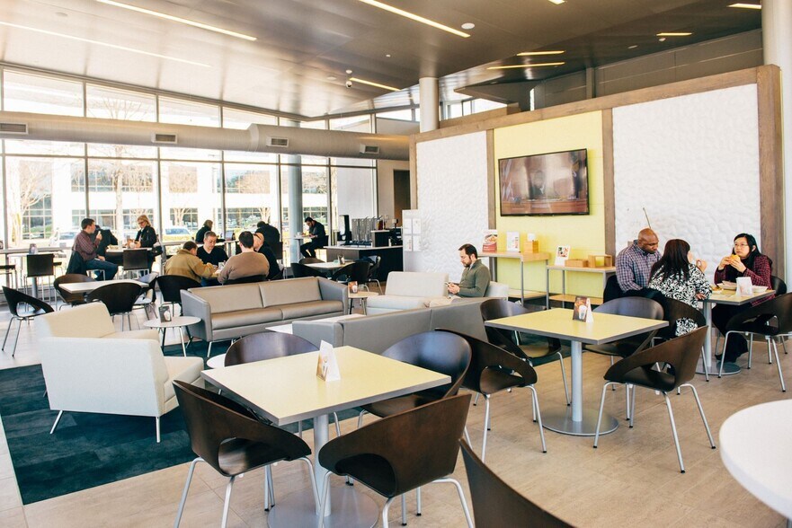 More Photos Of 2000 CentreGreen Way, Cary Unknown For Lease