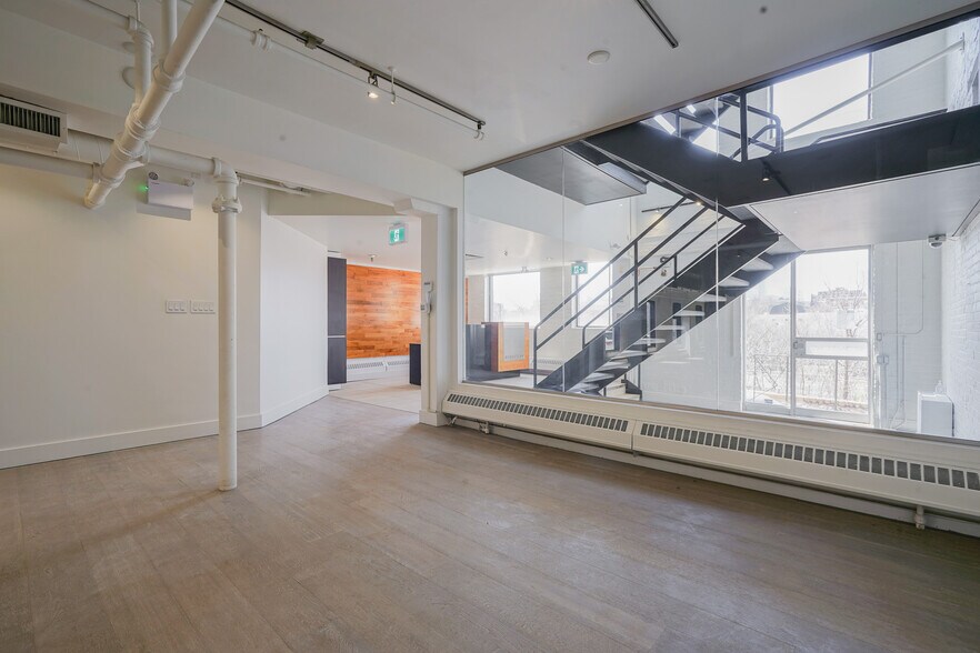 More Photos Of 43 Davies Ave, Toronto Office For Lease