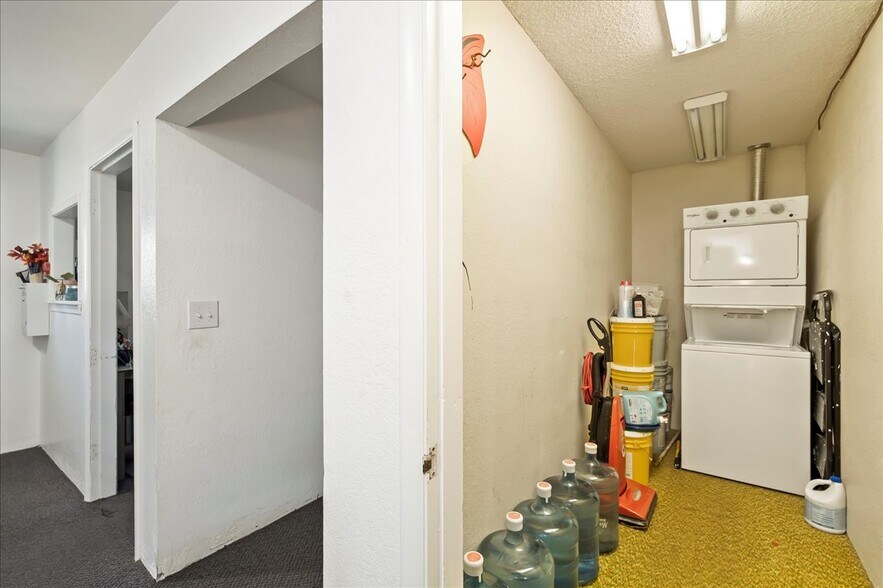 More Photos Of 522 N 9th Ave, Caldwell Daycare Center For Sale