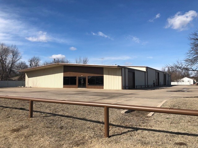 Primary Photo Of 6801 NW 50th St, Bethany Showroom For Sale