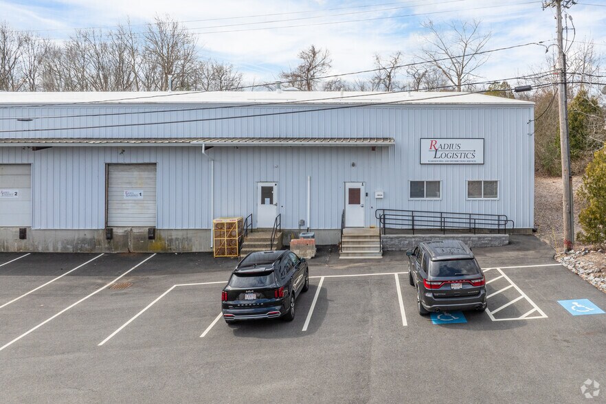 More Photos Of 40 Strafello Dr, Avon Warehouse For Lease