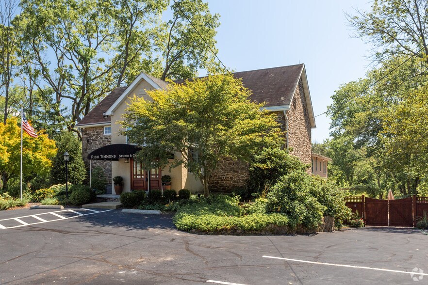 More Photos Of 3795 Route 202, Doylestown Freestanding For Sale