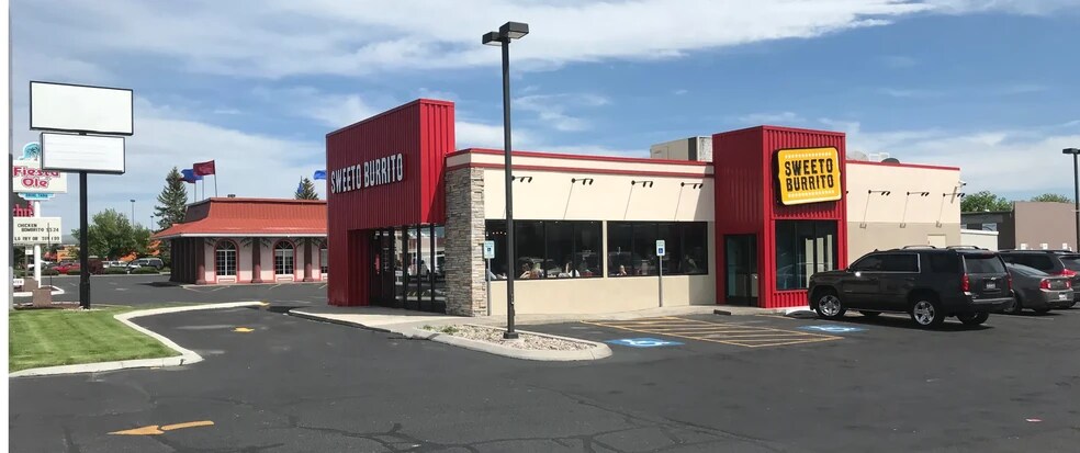 More Photos Of 2090 E 17th St, Idaho Falls Fast Food For Lease
