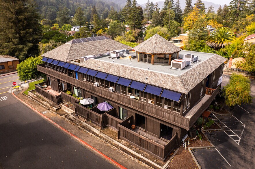 More Photos Of 1036 Sir Francis Drake Blvd, Kentfield Office For Lease