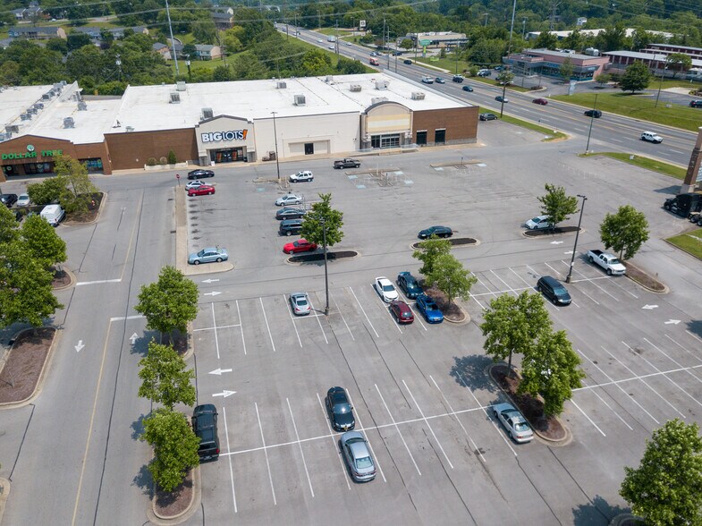 More Photos Of 5520 Nolensville Pike, Nashville Unknown For Lease