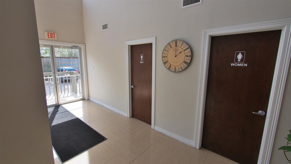 More Photos Of 315 W Alabama St, Houston Loft Creative Space For Lease