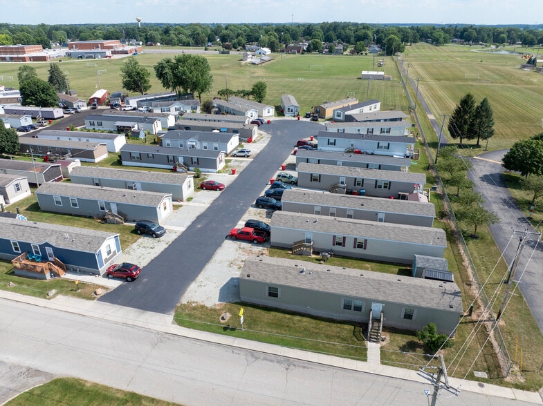 More Photos Of 205 W Marshall St, Argos Manufactured Housing Mobile Home Park For Sale