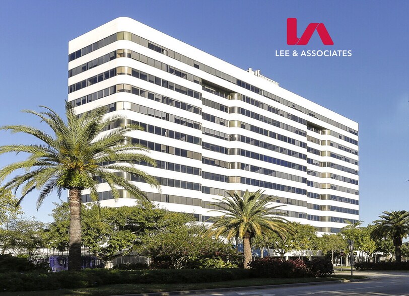 More Photos Of 4770 Biscayne Blvd, Miami Office For Sale