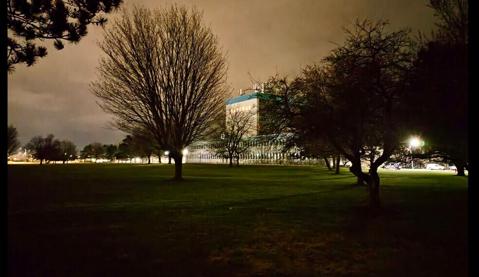 More Photos Of 3556 Lake Shore Rd, Buffalo Office For Sale