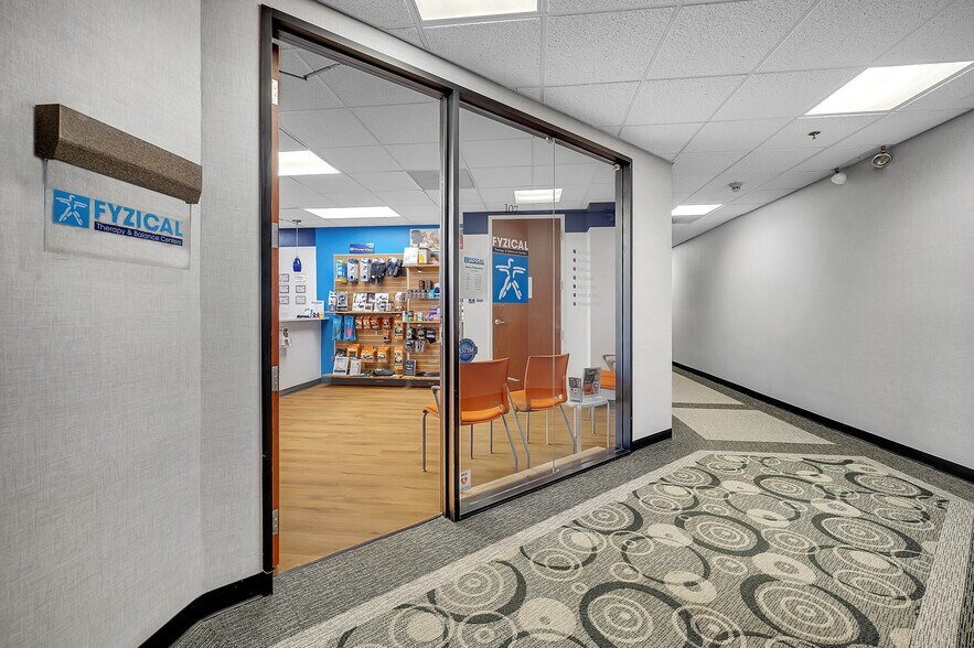 More Photos Of 1751 S Naperville Rd, Wheaton Medical For Sale