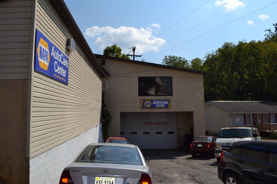 More Photos Of 5976 Virginia Ave, Pembroke Storefront Retail Residential For Sale