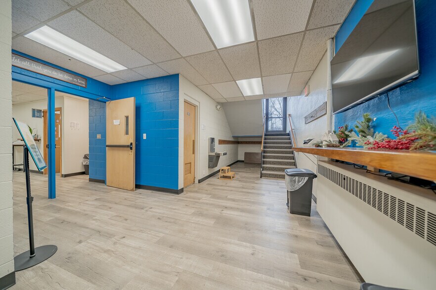 More Photos Of 1331 High Ave, Oshkosh Religious Facility For Sale