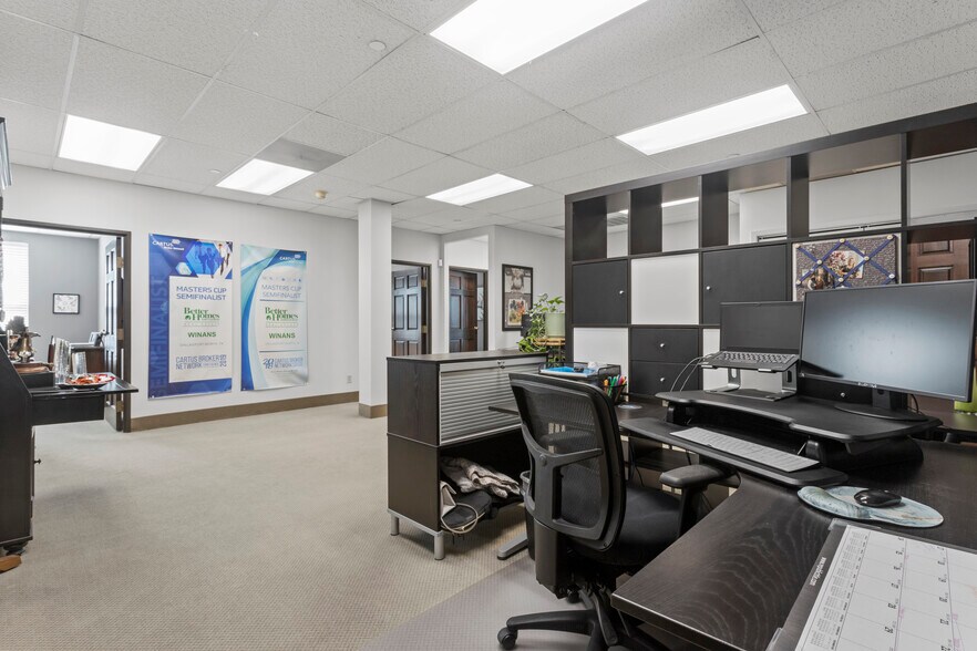 More Photos Of 17734 Preston Rd, Dallas Office For Sale