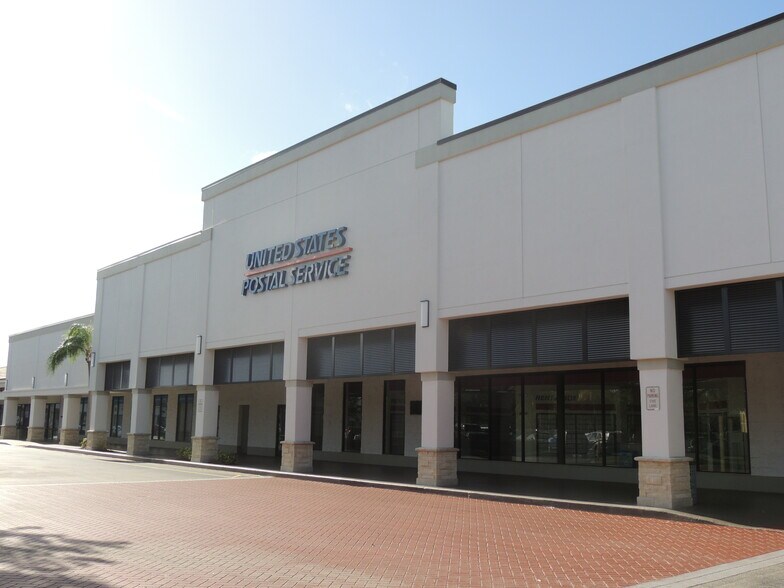 More Photos Of Southern Blvd, Wellington Unknown For Lease