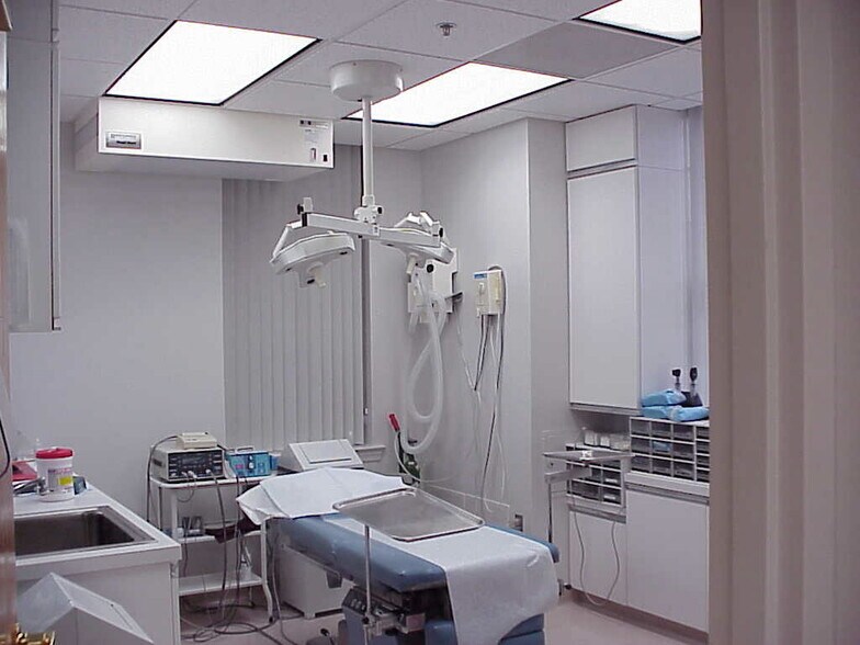 More Photos Of 110 Chesley Dr, Media Office For Sale