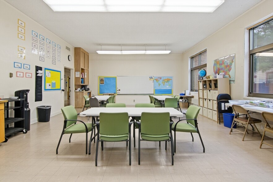 More Photos Of 1115 Greenbrier St, Saint Paul Religious Facility For Sale