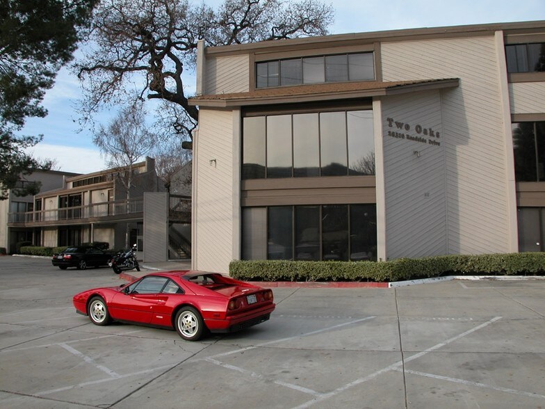 More Photos Of 28310 Roadside Dr, Agoura Hills Office For Lease