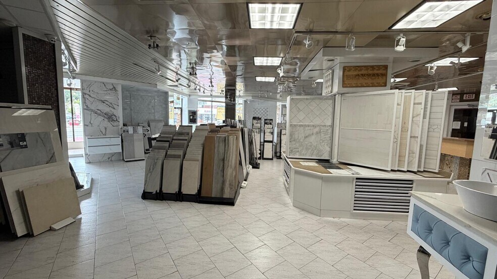 More Photos Of 63-60-63-64 Woodhaven Blvd, Forest Hills Storefront For Lease