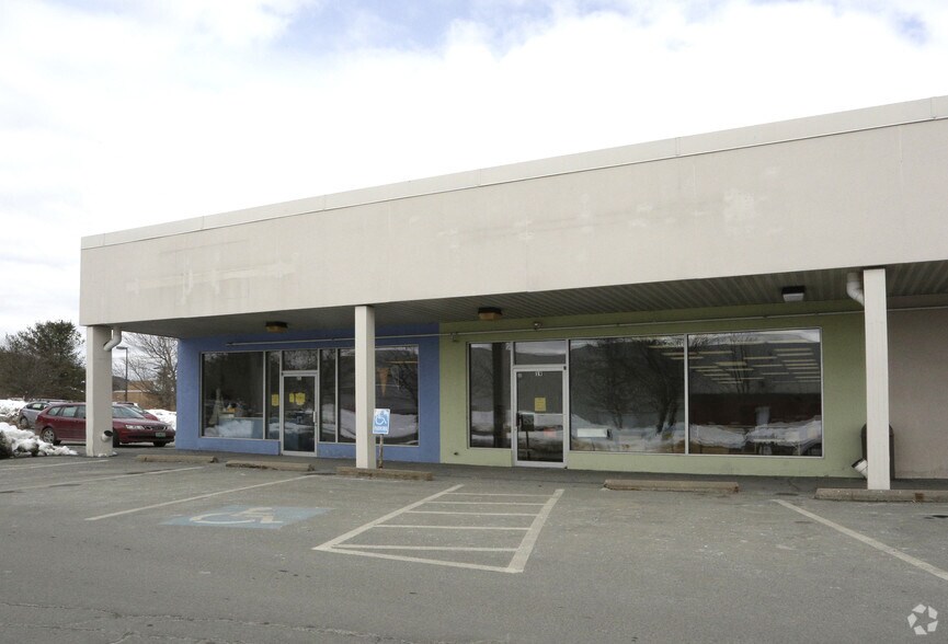 More Photos Of 254 Plainfield Rd, West Lebanon General Retail For Lease